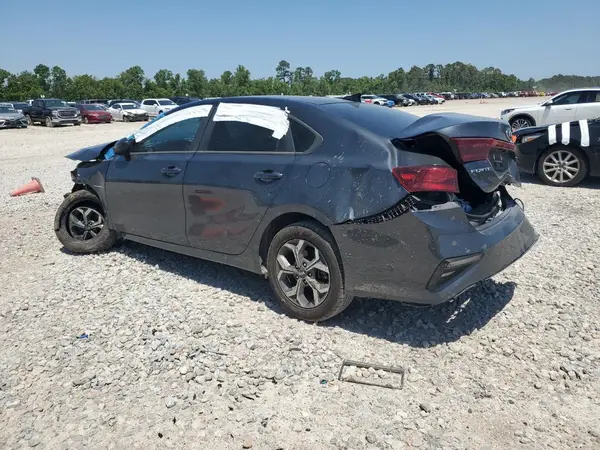 3KPF24AD6KE113331 2019 KIA FORTE - Image 2