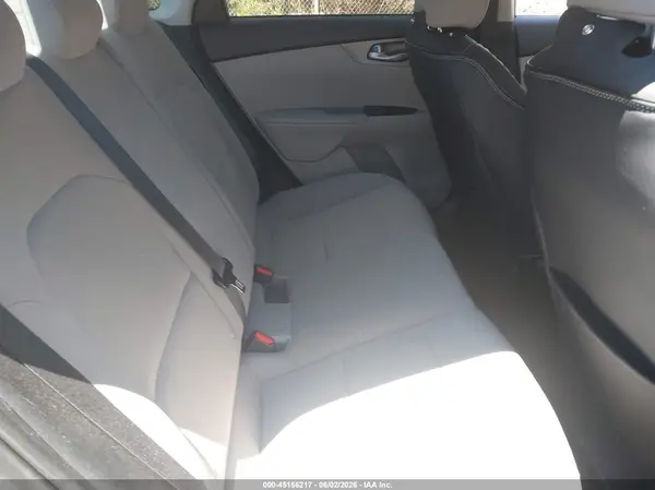 3KPF24AD6KE115239 2019 KIA FORTE - Image 8
