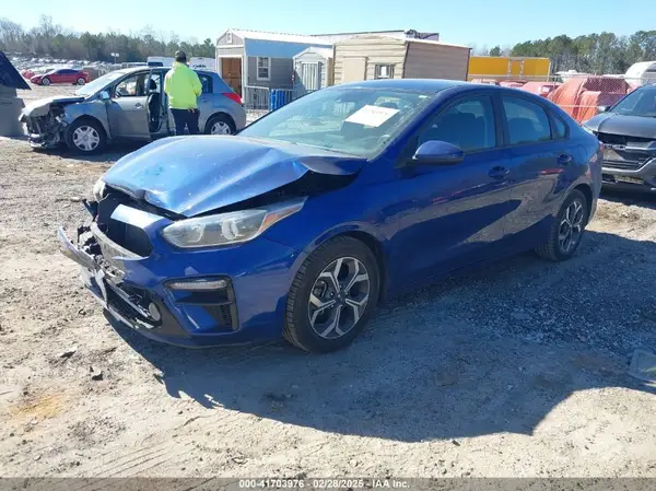 3KPF24AD6KE115600 2019 KIA FORTE - Image 2