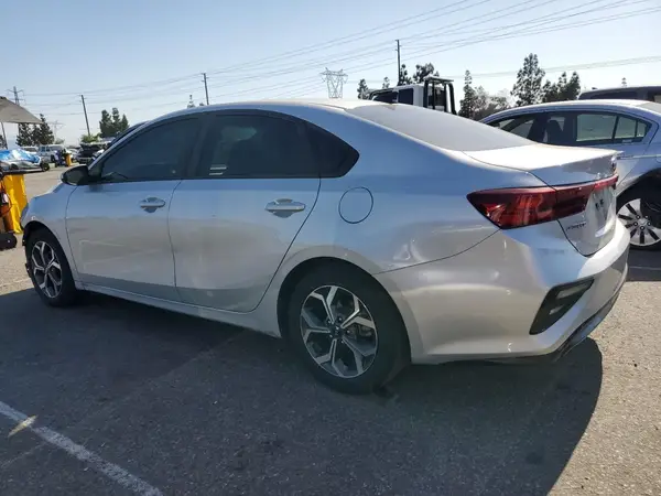 3KPF24AD6KE115791 2019 KIA FORTE - Image 2