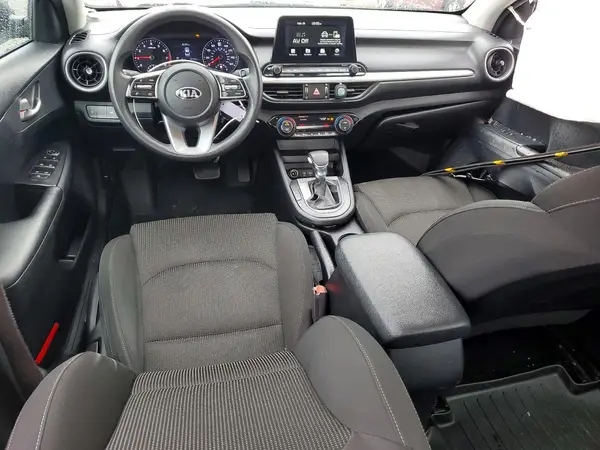 3KPF24AD6KE118061 2019 KIA FORTE - Image 8