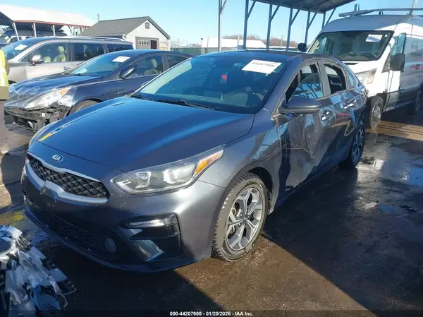 3KPF24AD6KE119016 2019 KIA FORTE - Image 2