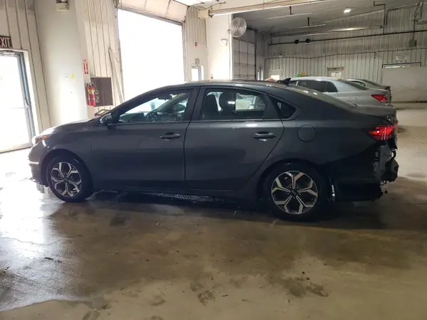 3KPF24AD6KE119291 2019 KIA FORTE - Image 2