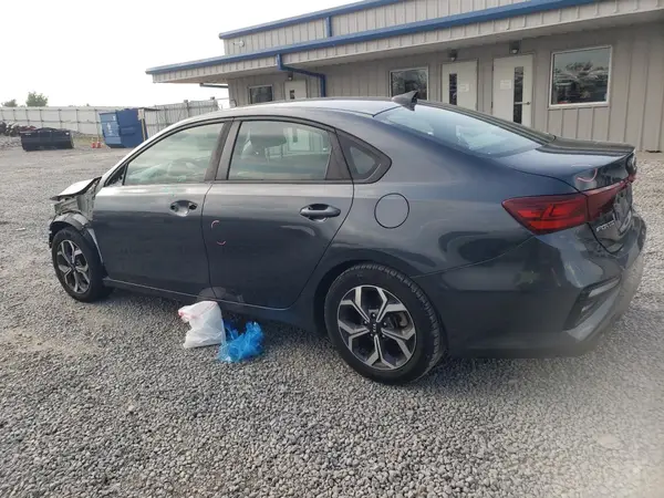 3KPF24AD6KE120411 2019 KIA FORTE - Image 2