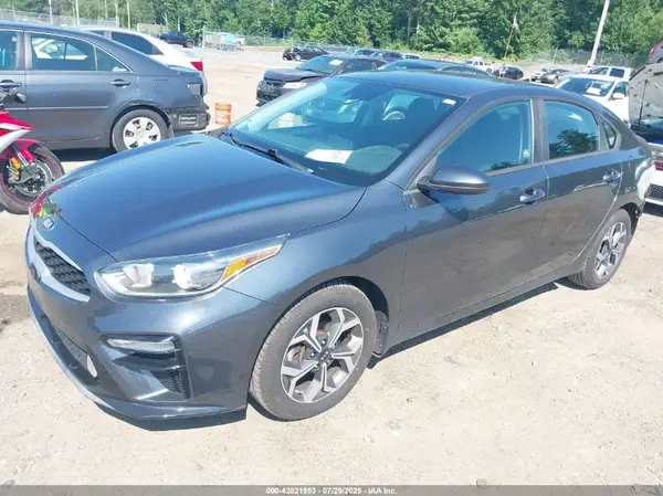 3KPF24AD6KE123616 2019 KIA FORTE - Image 2