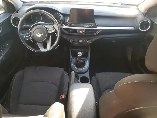 3KPF24AD6KE124409 2019 KIA FORTE - Image 8
