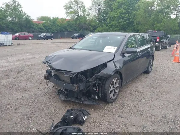 3KPF24AD6KE125494 2019 KIA FORTE - Image 2