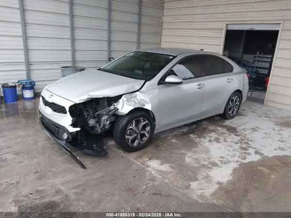 3KPF24AD6KE130369 2019 KIA FORTE - Image 2