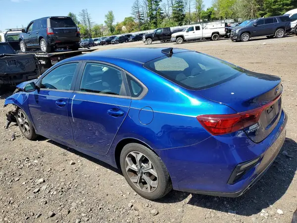 3KPF24AD6KE130811 2019 KIA FORTE - Image 2