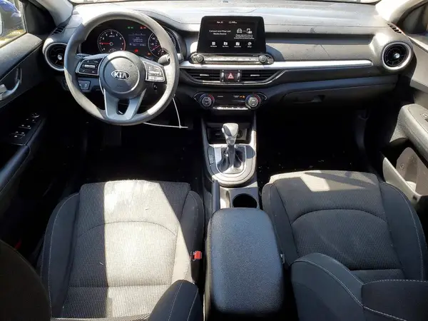 3KPF24AD6KE130811 2019 KIA FORTE - Image 8
