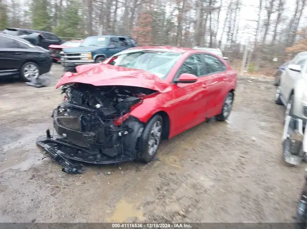 3KPF24AD6KE131571 2019 KIA FORTE - Image 2