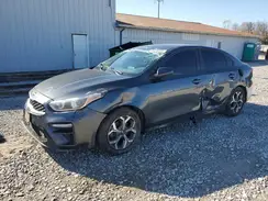 3KPF24AD6KE131781 2019 KIA FORTE