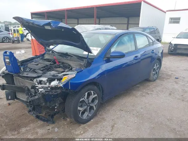 3KPF24AD6KE132851 2019 KIA FORTE - Image 2