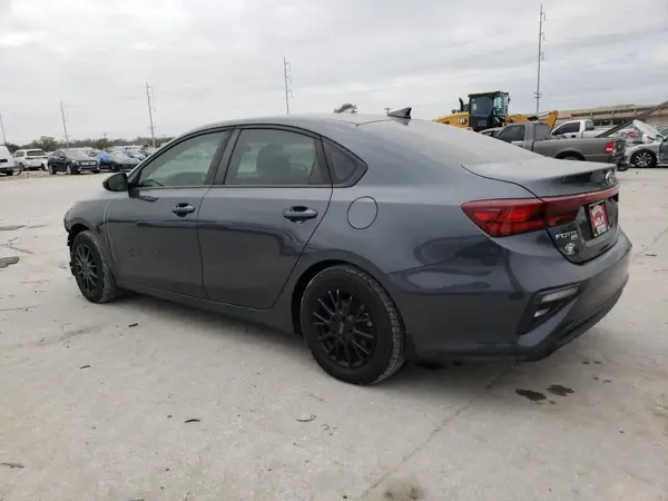 3KPF24AD6KE133059 2019 KIA FORTE - Image 2