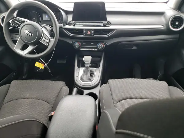 3KPF24AD6KE133059 2019 KIA FORTE - Image 8
