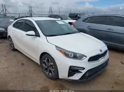 3KPF24AD6KE133885 2019 KIA FORTE