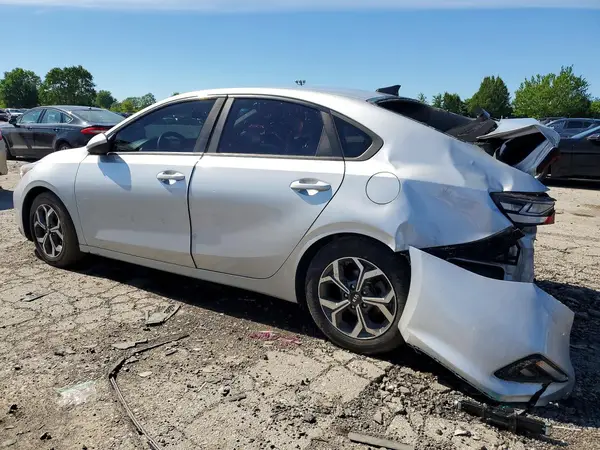 3KPF24AD6KE134082 2019 KIA FORTE - Image 2