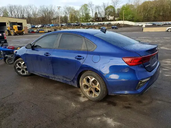 3KPF24AD6KE134714 2019 KIA FORTE - Image 2