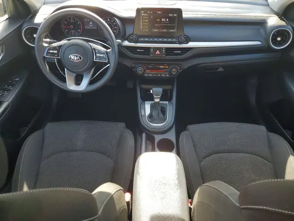 3KPF24AD6KE137368 2019 KIA FORTE - Image 8
