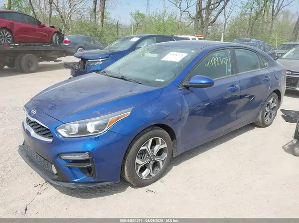 3KPF24AD6LE142488 2020 KIA FORTE - Image 2