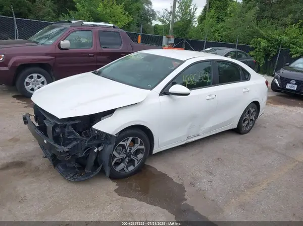 3KPF24AD6LE148064 2020 KIA FORTE - Image 2