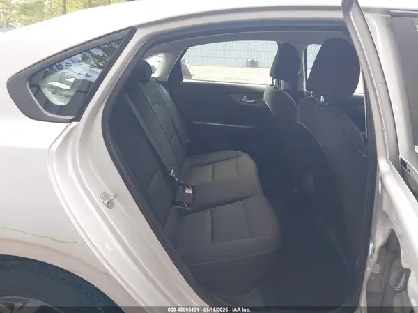 3KPF24AD6LE149487 2020 KIA FORTE - Image 8