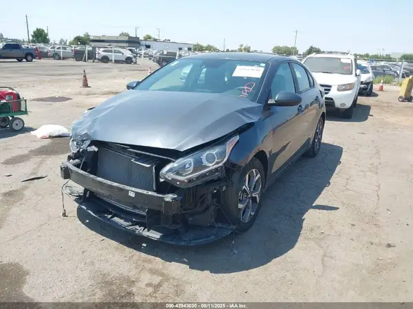 3KPF24AD6LE150400 2020 KIA FORTE - Image 2