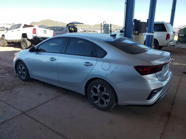 3KPF24AD6LE151191 2020 KIA FORTE - Image 2