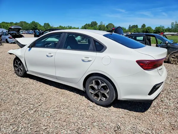 3KPF24AD6LE160859 2020 KIA FORTE - Image 2