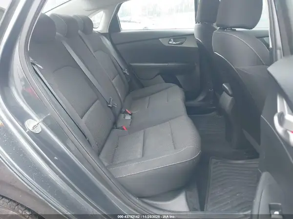 3KPF24AD6LE162952 2020 KIA FORTE - Image 8