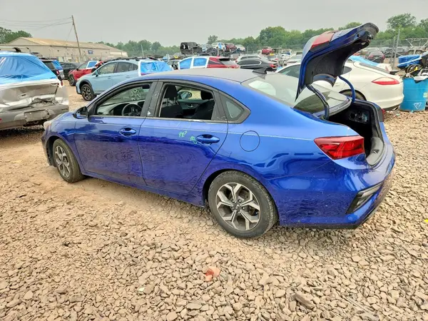 3KPF24AD6LE163129 2020 KIA FORTE - Image 2