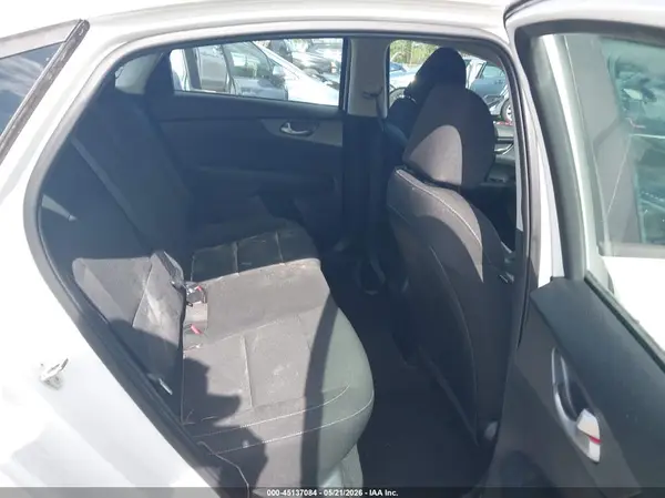 3KPF24AD6LE164779 2020 KIA FORTE - Image 8