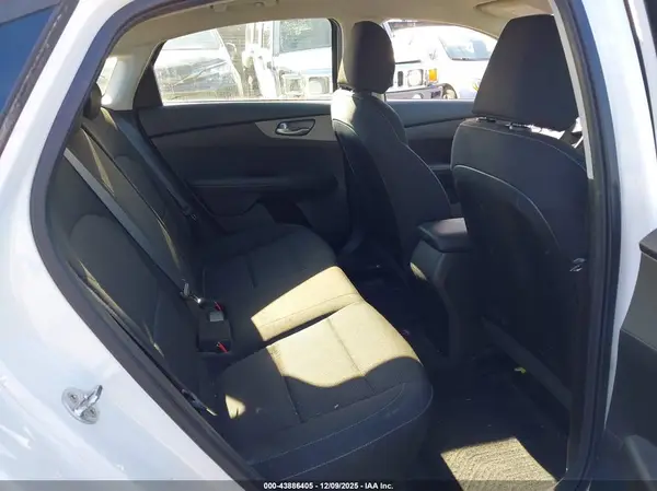 3KPF24AD6LE173059 2020 KIA FORTE - Image 8