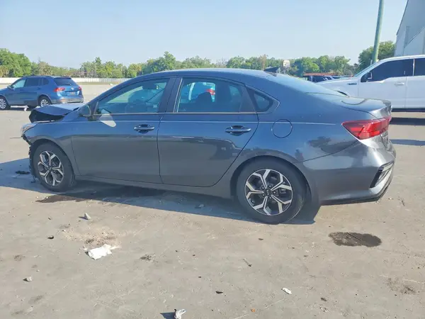 3KPF24AD6LE178696 2020 KIA FORTE - Image 2