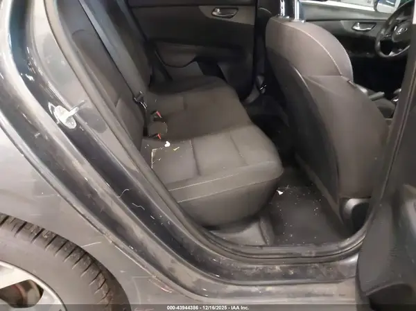 3KPF24AD6LE183638 2020 KIA FORTE - Image 8