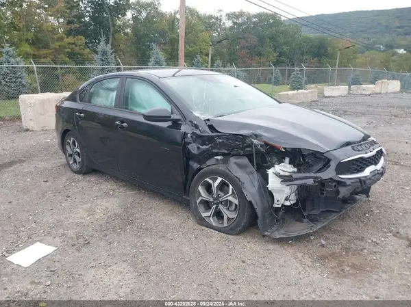 3KPF24AD6LE185955 2020 KIA FORTE - Image 1