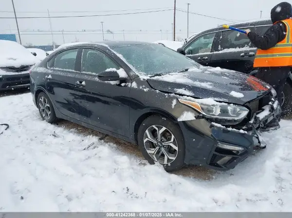 3KPF24AD6LE187737 2020 KIA FORTE - Image 1