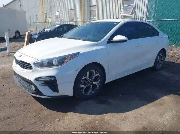 3KPF24AD6LE188841 2020 KIA FORTE - Image 2