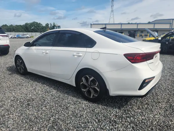 3KPF24AD6LE191643 2020 KIA FORTE - Image 2