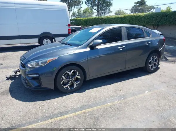 3KPF24AD6LE192548 2020 KIA FORTE - Image 2