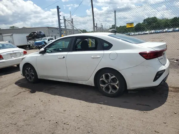 3KPF24AD6LE194641 2020 KIA FORTE - Image 2
