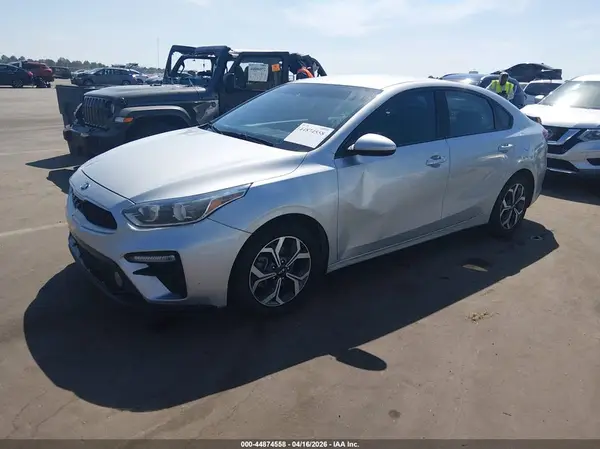 3KPF24AD6LE195840 2020 KIA FORTE - Image 2