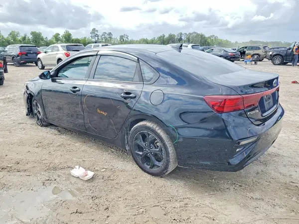 3KPF24AD6LE196177 2020 KIA FORTE - Image 2