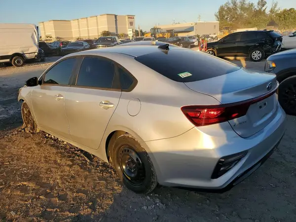 3KPF24AD6LE197409 2020 KIA FORTE - Image 2