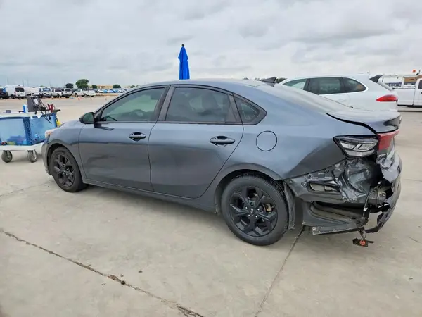 3KPF24AD6LE201247 2020 KIA FORTE - Image 2