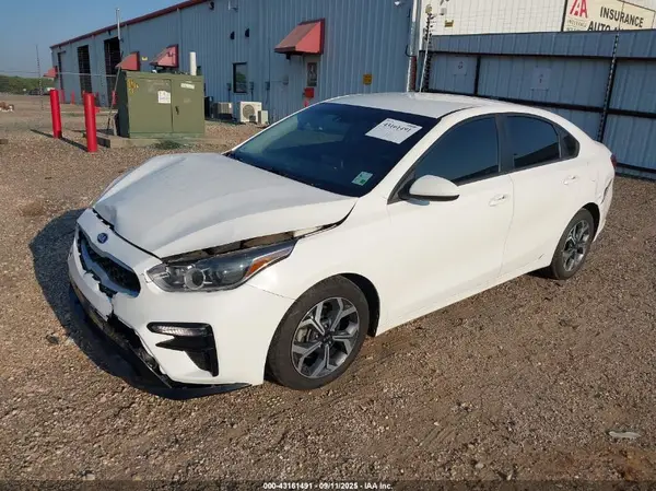 3KPF24AD6LE205542 2020 KIA FORTE - Image 2