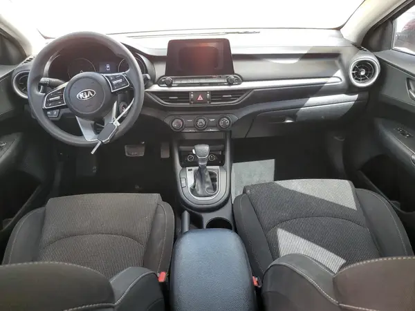 3KPF24AD6LE206075 2020 KIA FORTE - Image 8