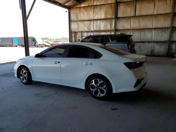 3KPF24AD6LE212121 2020 KIA FORTE - Image 2