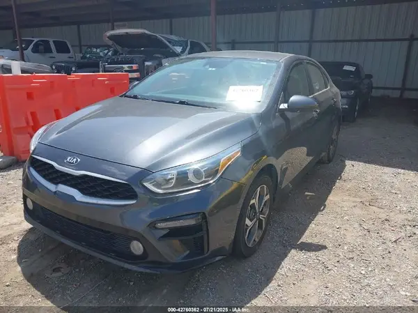 3KPF24AD6LE213494 2020 KIA FORTE - Image 2