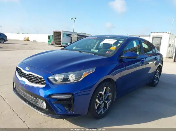 3KPF24AD6LE219893 2020 KIA FORTE - Image 2